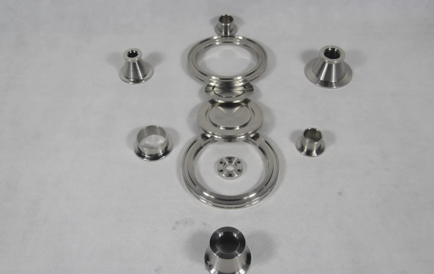 Vacuum flange rings, blanking parts, reducers and tube adaptors in multiple geometries