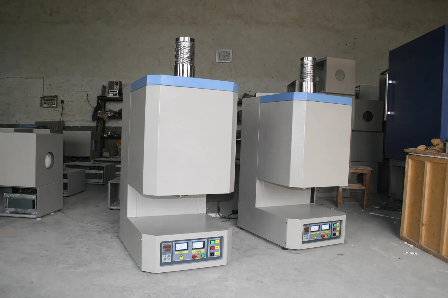 Pair of vertical tube furnaces in the workshop